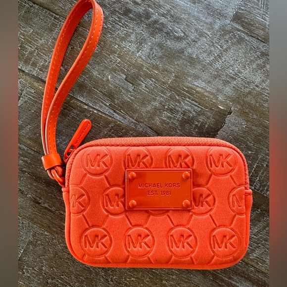Michael Kors neoprene wristlet card case wallet orange - Picture 1 of 5